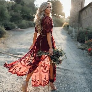 Luxe plunging Neck Lace scallop Sleeve formal Party wedding Maxi Dress
